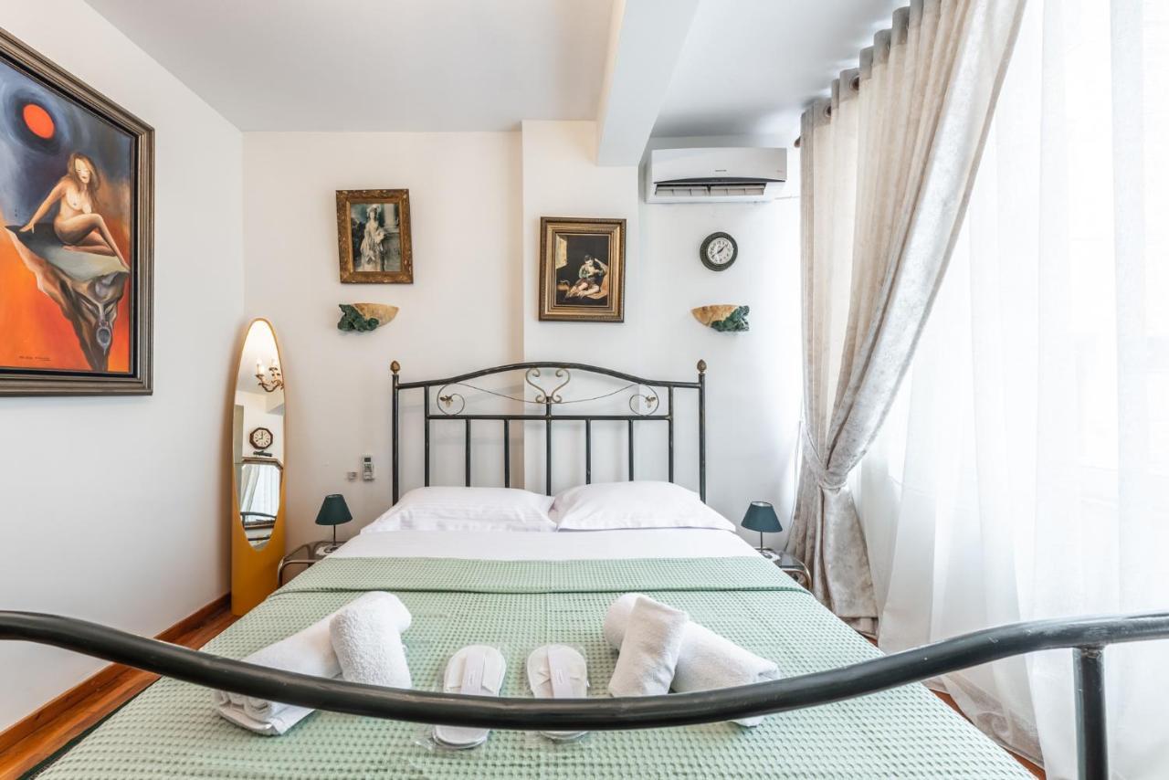 Vintage And Warm 2Br Apartament In تيرانا المظهر الخارجي الصورة