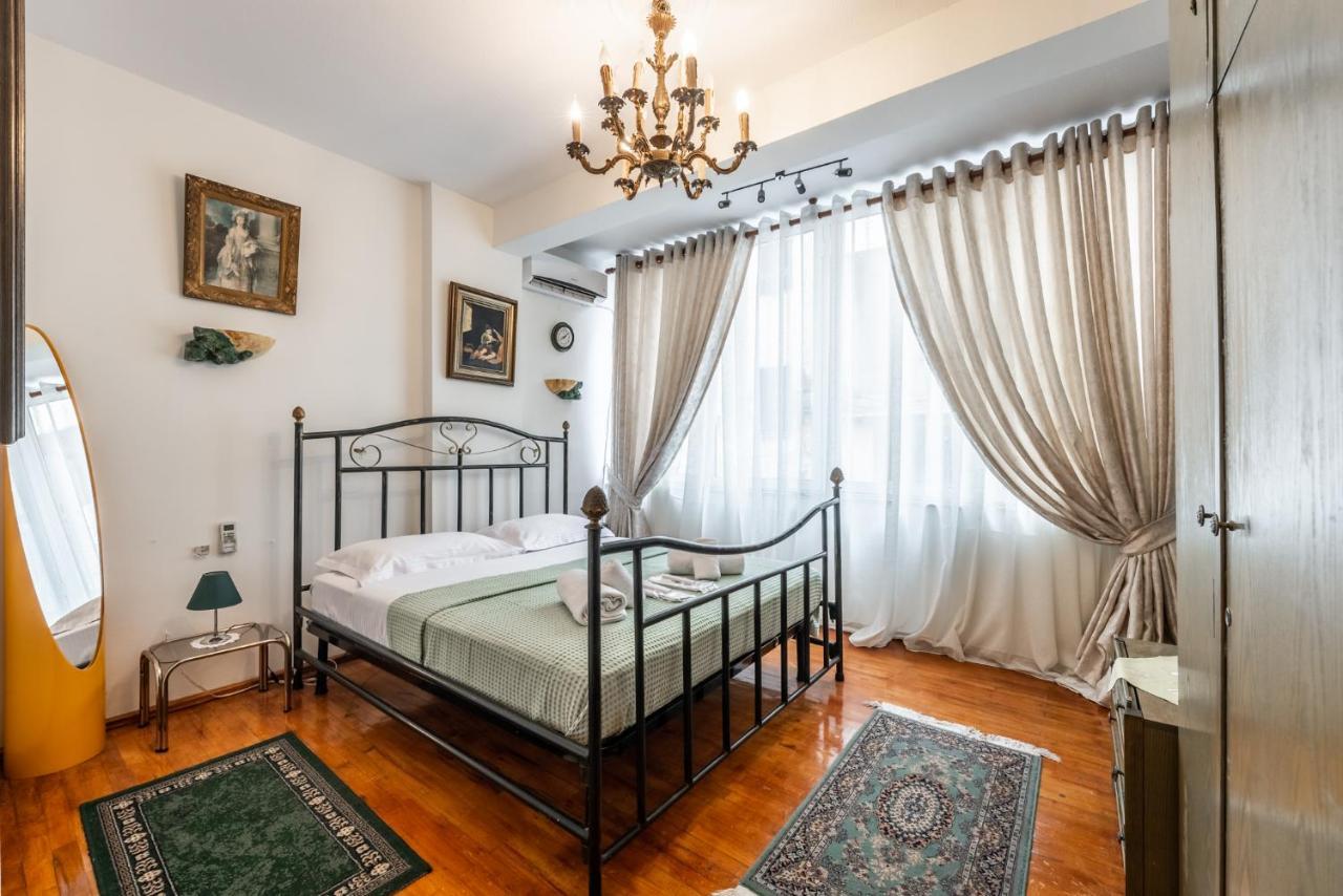 Vintage And Warm 2Br Apartament In تيرانا المظهر الخارجي الصورة