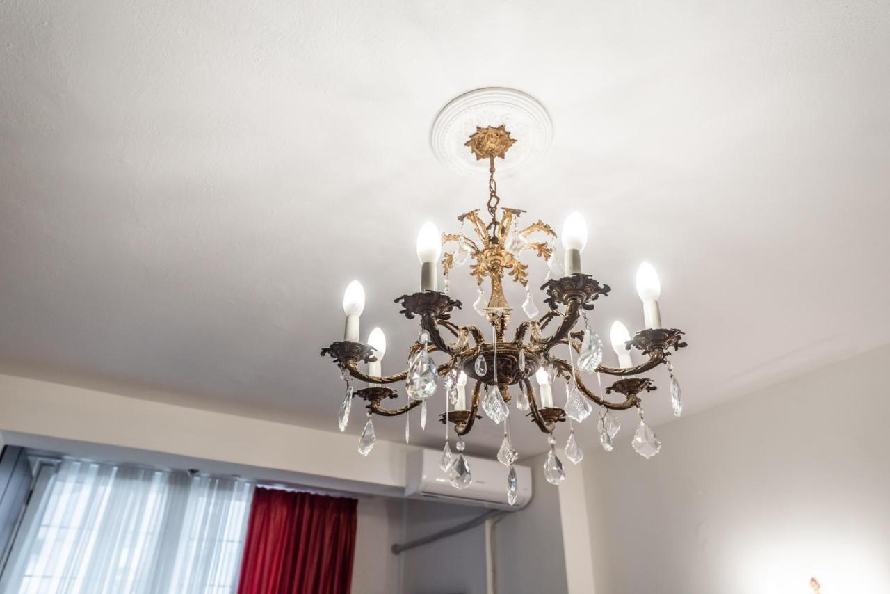 Vintage And Warm 2Br Apartament In تيرانا المظهر الخارجي الصورة